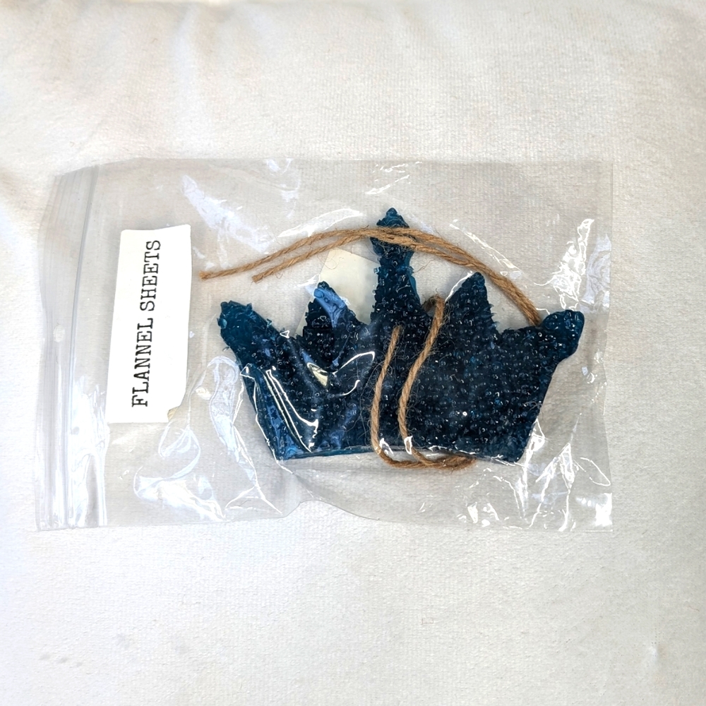 Crown - Handmade - Flannel Sheets - Car Scent